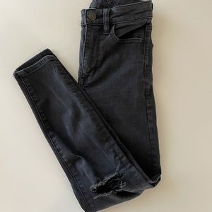 American Eagle outfitters , AE Ne(x)t Level High- Waisted Jeans, Black